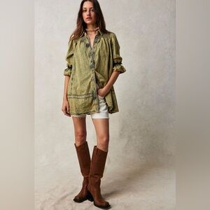 Women's Free People Vanessa Denim Tunic Top w/pockets in Limelight Small